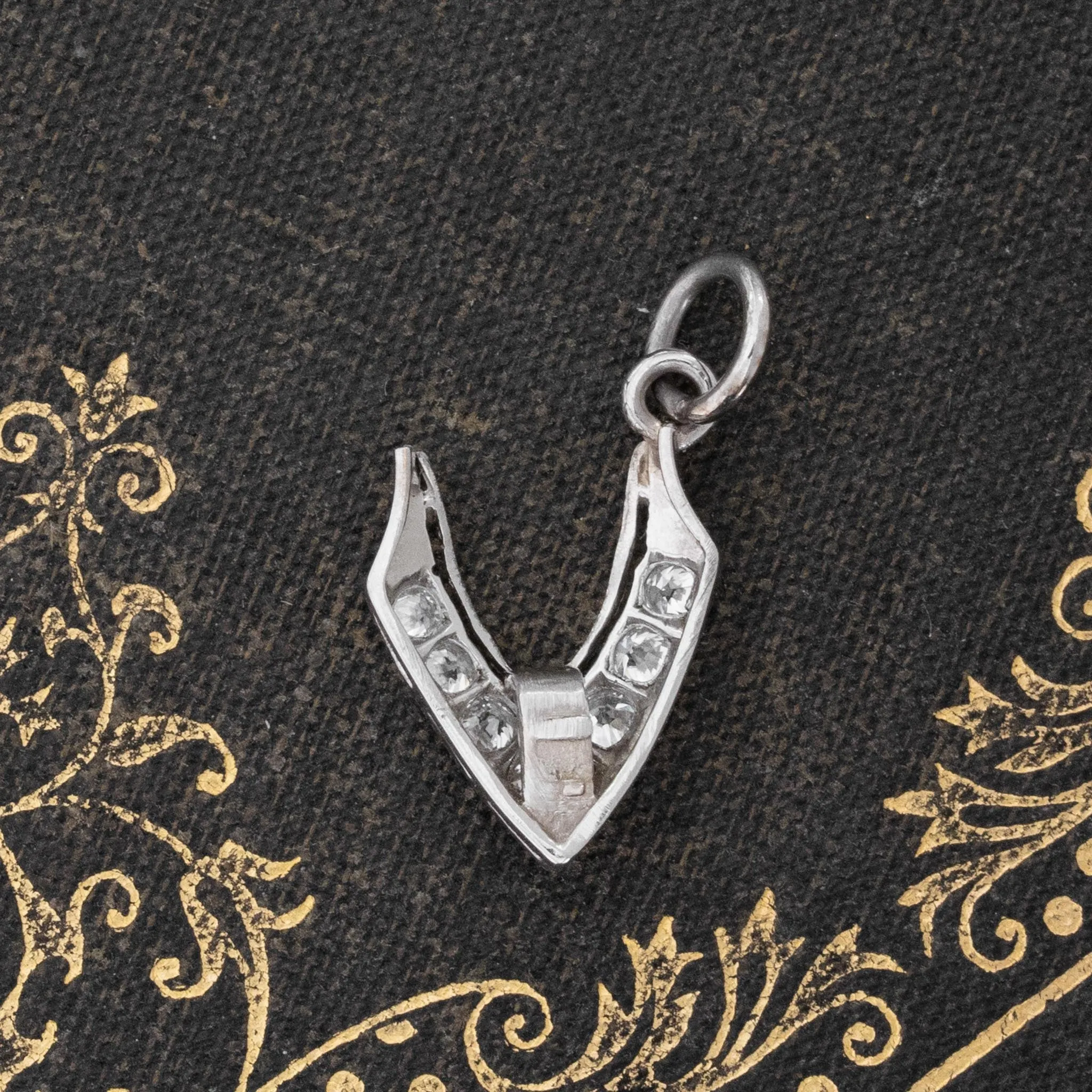 .32ctw Diamond V Charm/Pendant