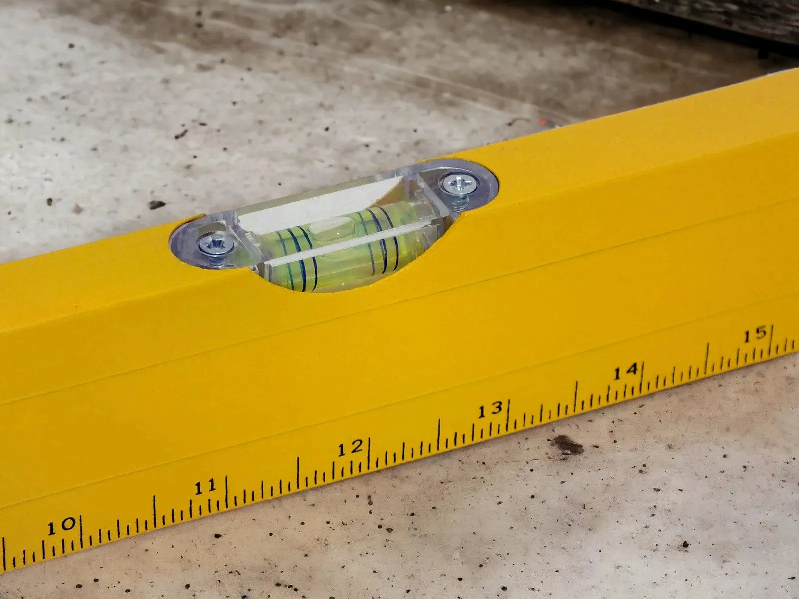 600mm Magnetic 3 Vial Aluminium Spirit Level