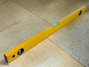 600mm Magnetic 3 Vial Aluminium Spirit Level