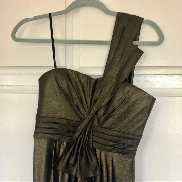 BCBGMaxAzria Barbara Metallic Gold One Shoulder Long Evening Dress Size 4
