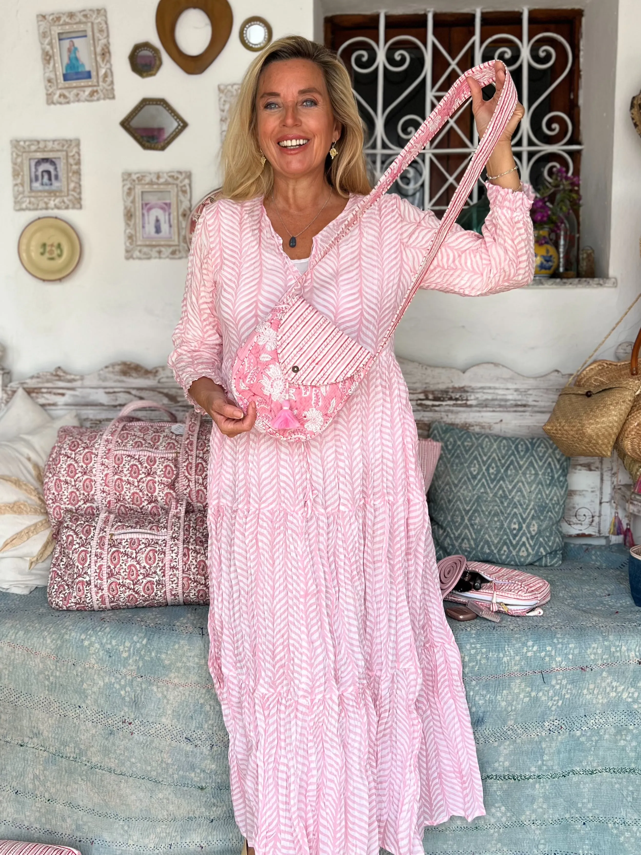 Brigitte cross body Bag pink