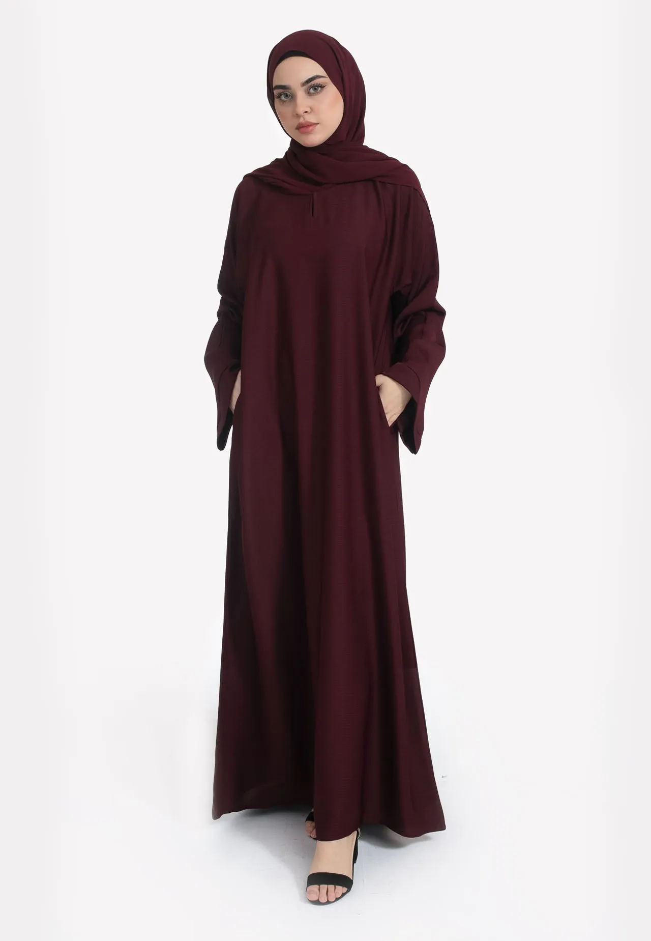 Burgundy Textured Abaya With Zip Pockets