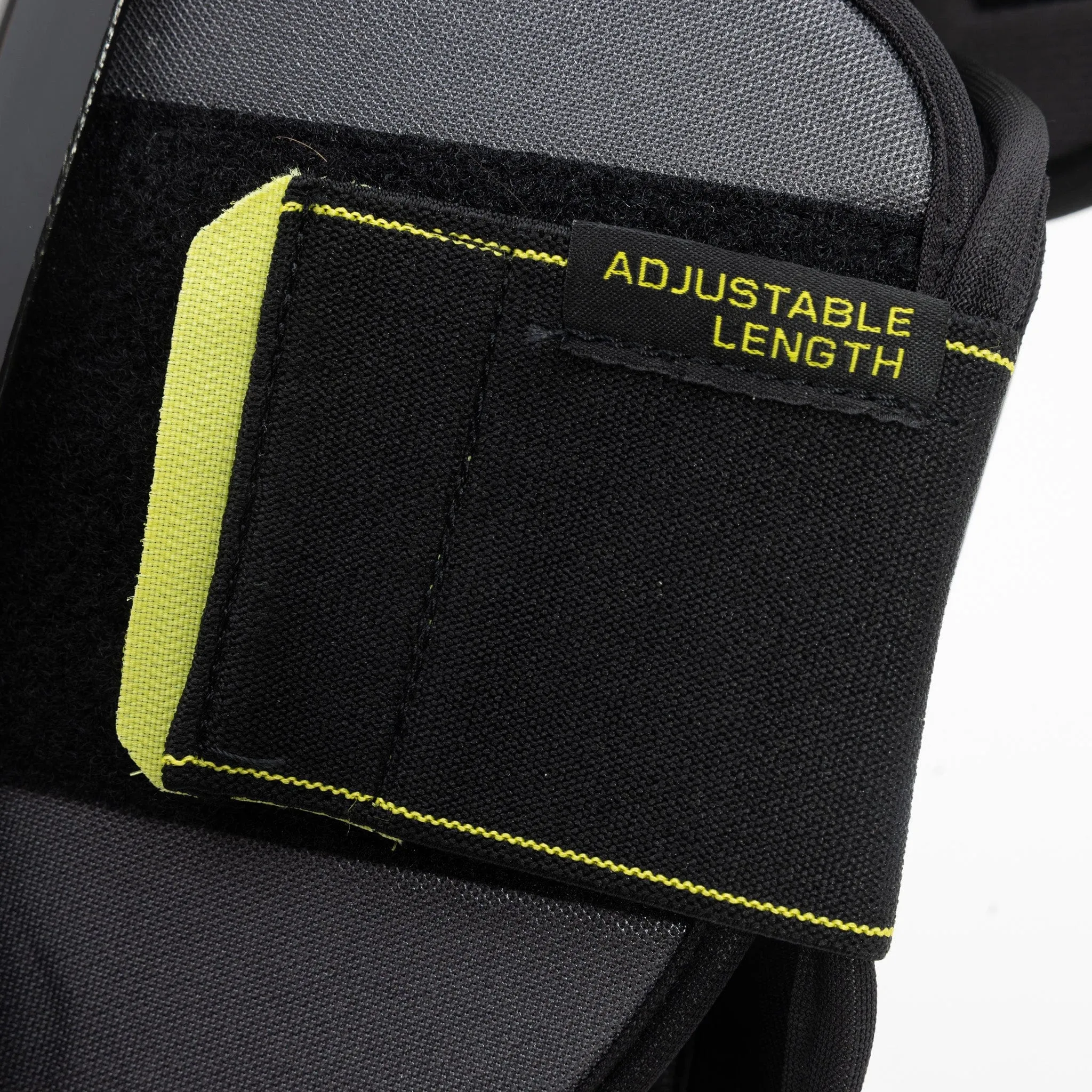 CCM Tacks XF80 Senior Hockey Shin Guards