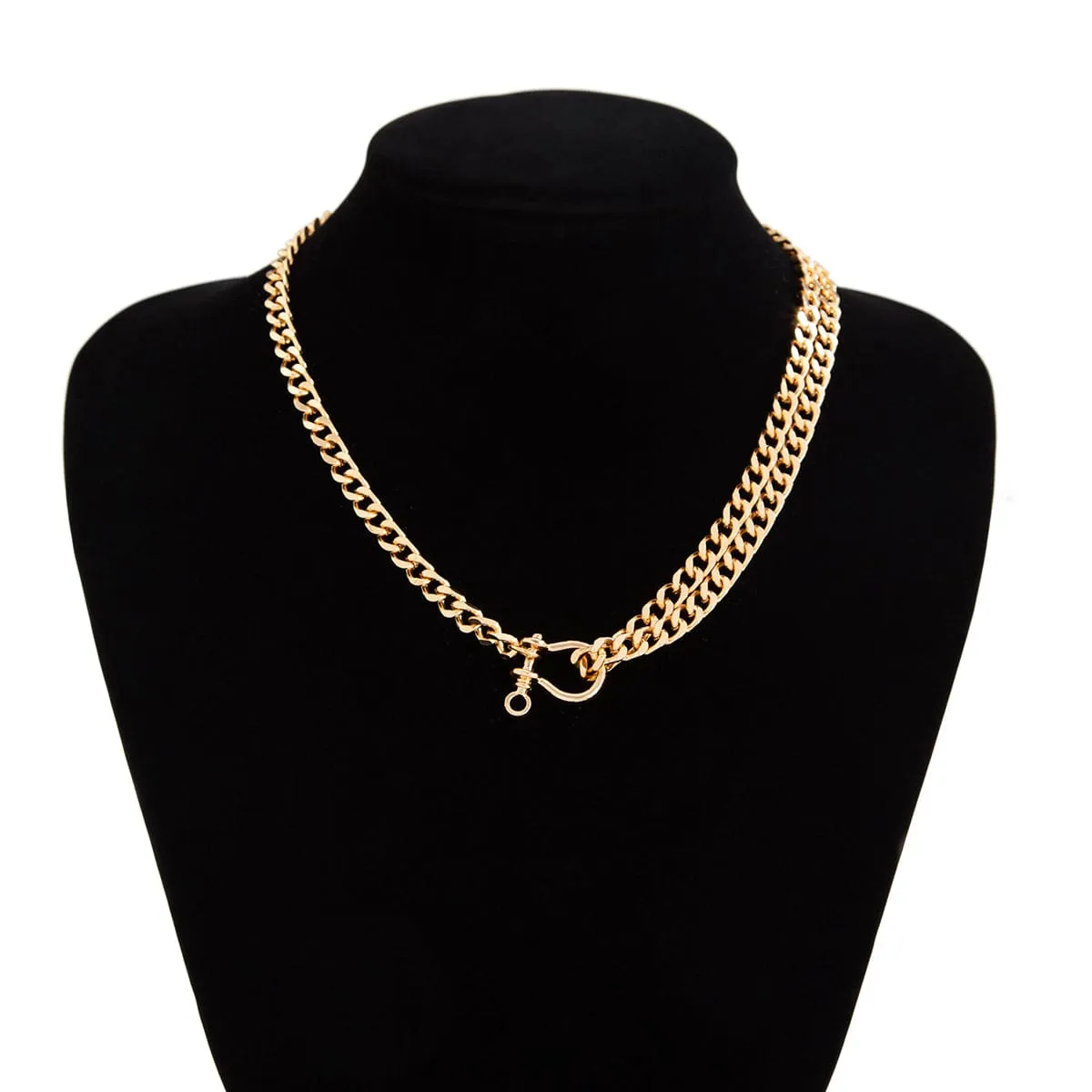 Classic Layered Horseshoe Charm Curb Chain Necklace