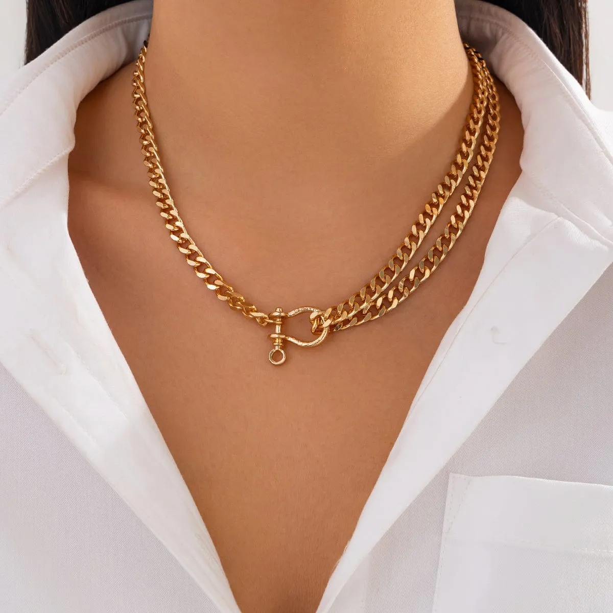 Classic Layered Horseshoe Charm Curb Chain Necklace