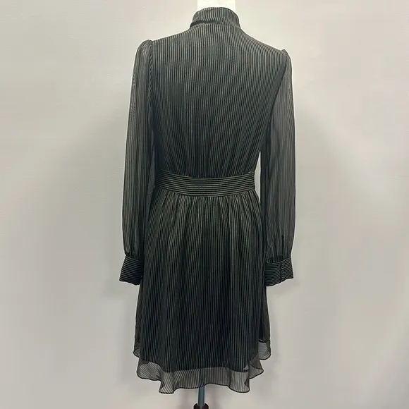 Diane von Furstenberg 'Arabella' Pinstripe Silk Dress Sz 8 Professional Timeless