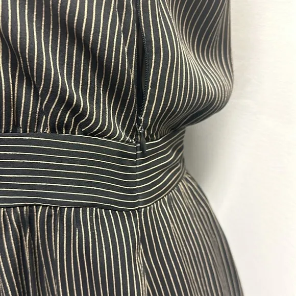 Diane von Furstenberg 'Arabella' Pinstripe Silk Dress Sz 8 Professional Timeless
