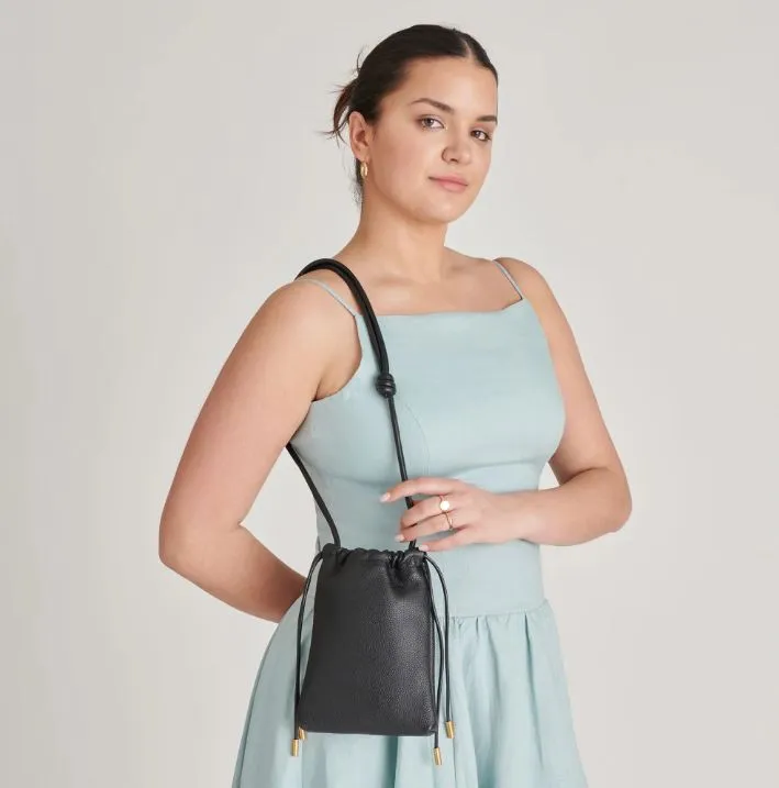 Evie Crossbody