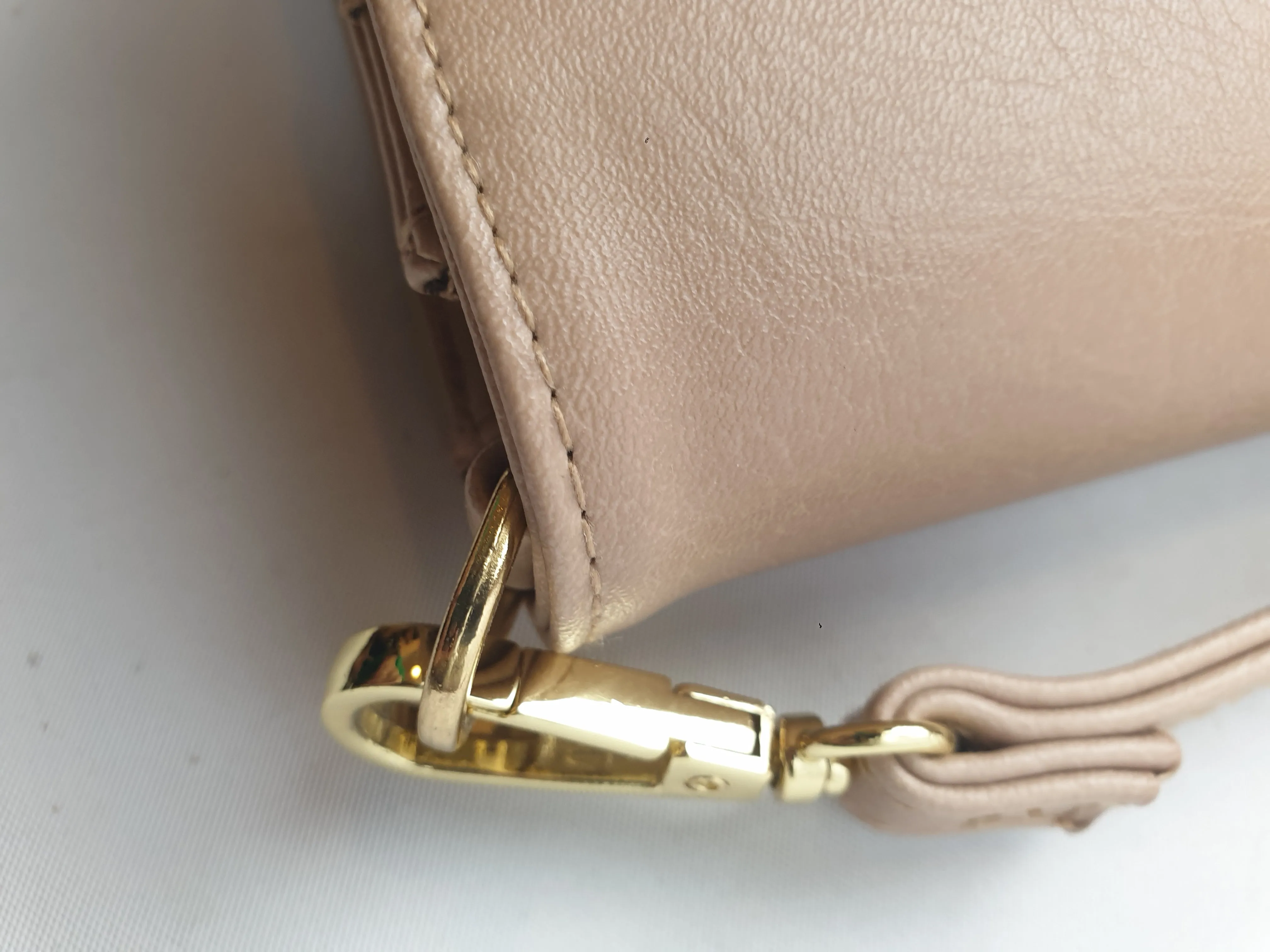 Matt & Nat beige non-leather bag