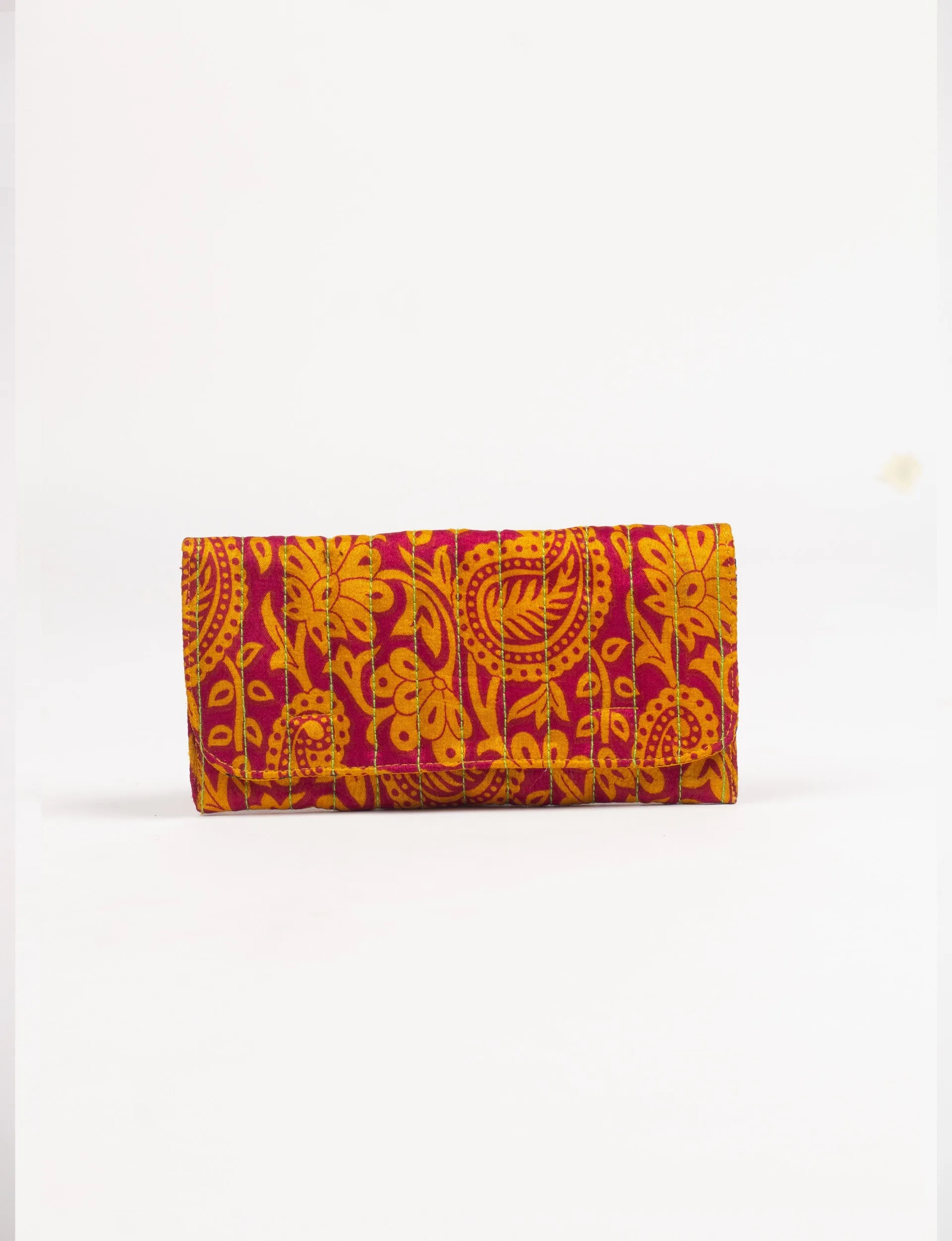 QUILTED SUNGLASSES CASE