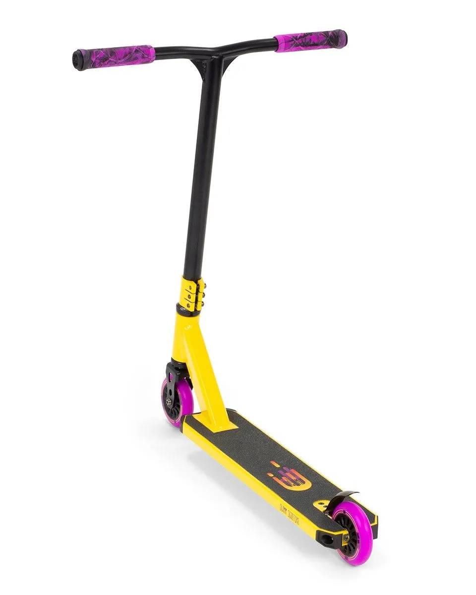 Slamm Tantrum V9 Junior Stunt Scooter - Yellow