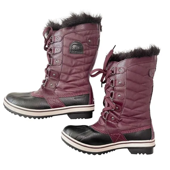 Sorel Tofino Epic Plum Waterproof Faux Fur Boot Size 4