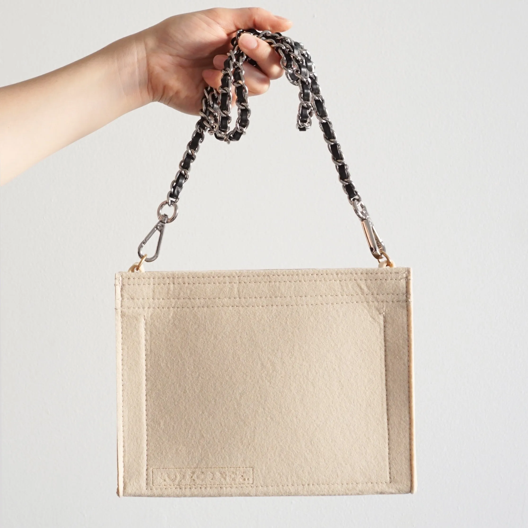 Toiletry Pouch 26 Crossbody Conversion Kit with Bag Organizer Insert & Interwoven Chain