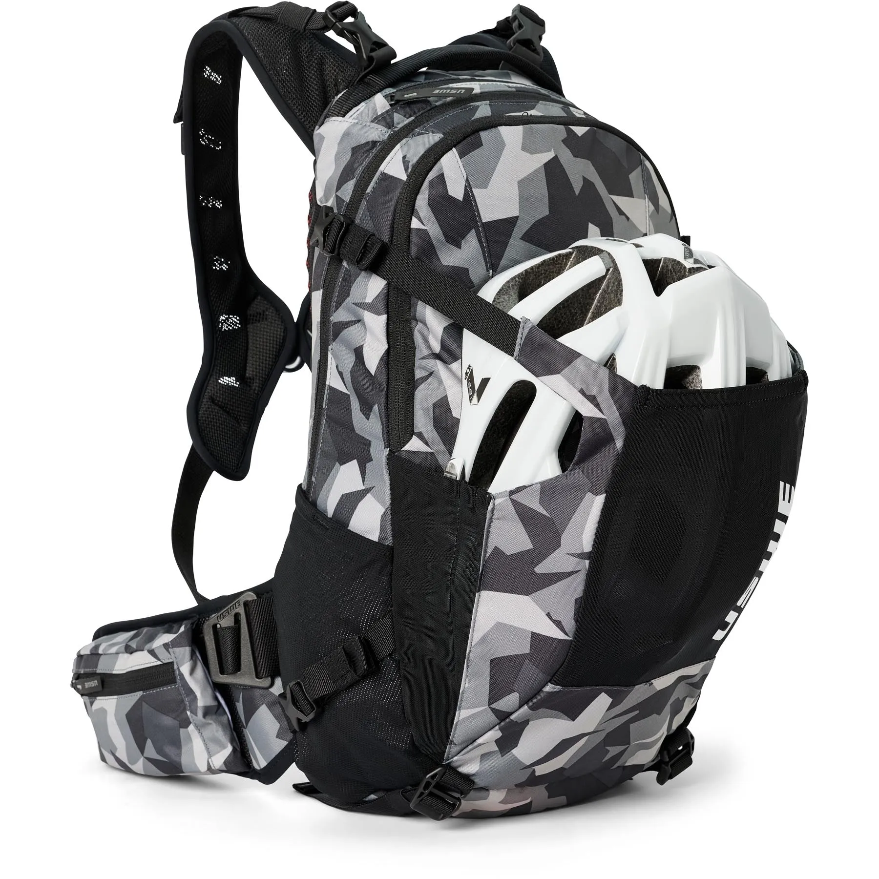 USWE Shred 16L Hydration Compatible MTB Daypack - Camo