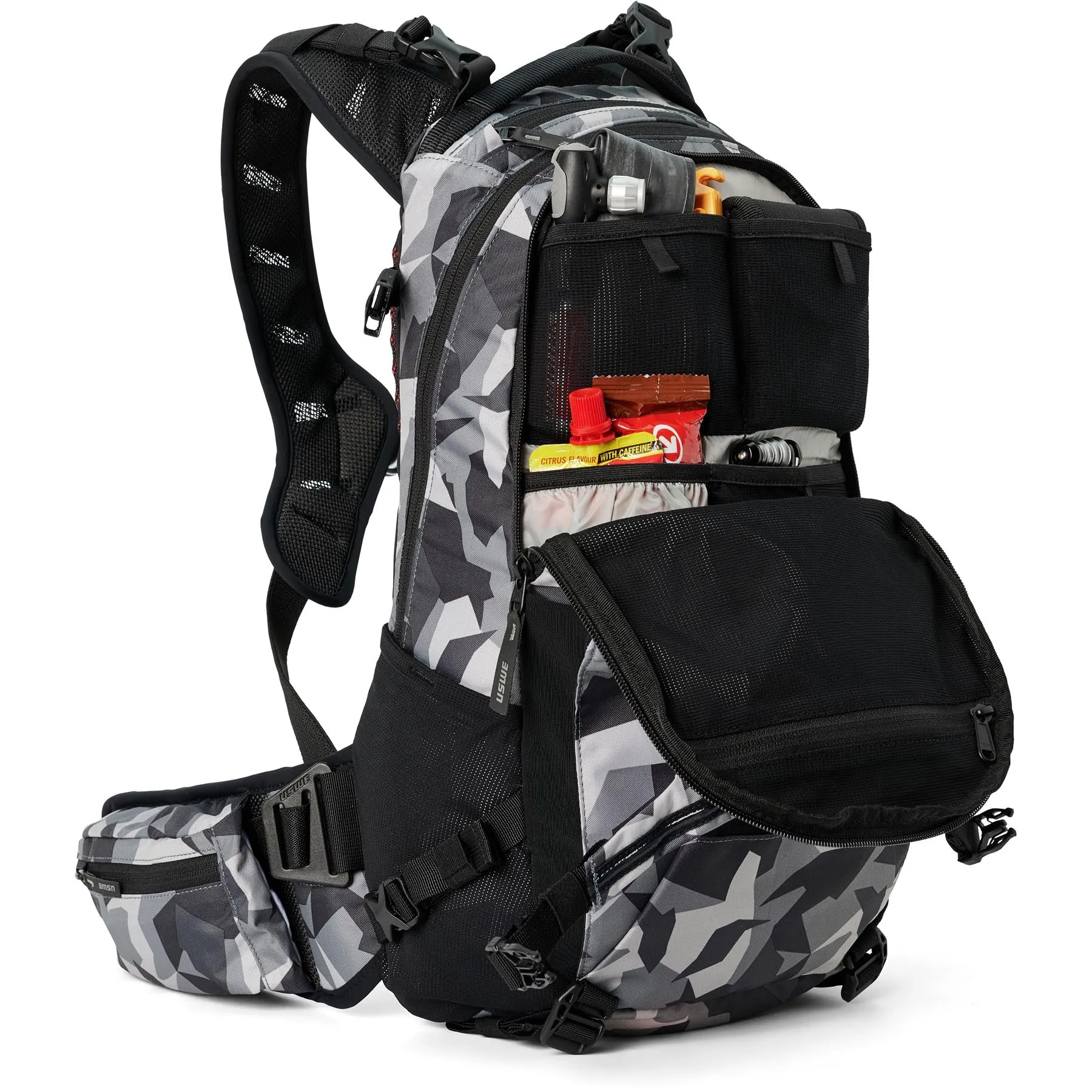 USWE Shred 16L Hydration Compatible MTB Daypack - Camo