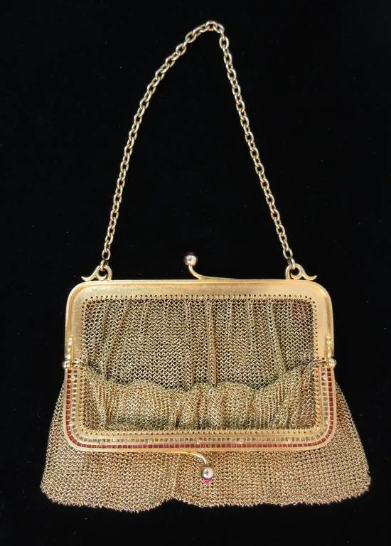 VINTAGE Ruby Diamond Cabochon Clasp Yellow Gold Evening Purse