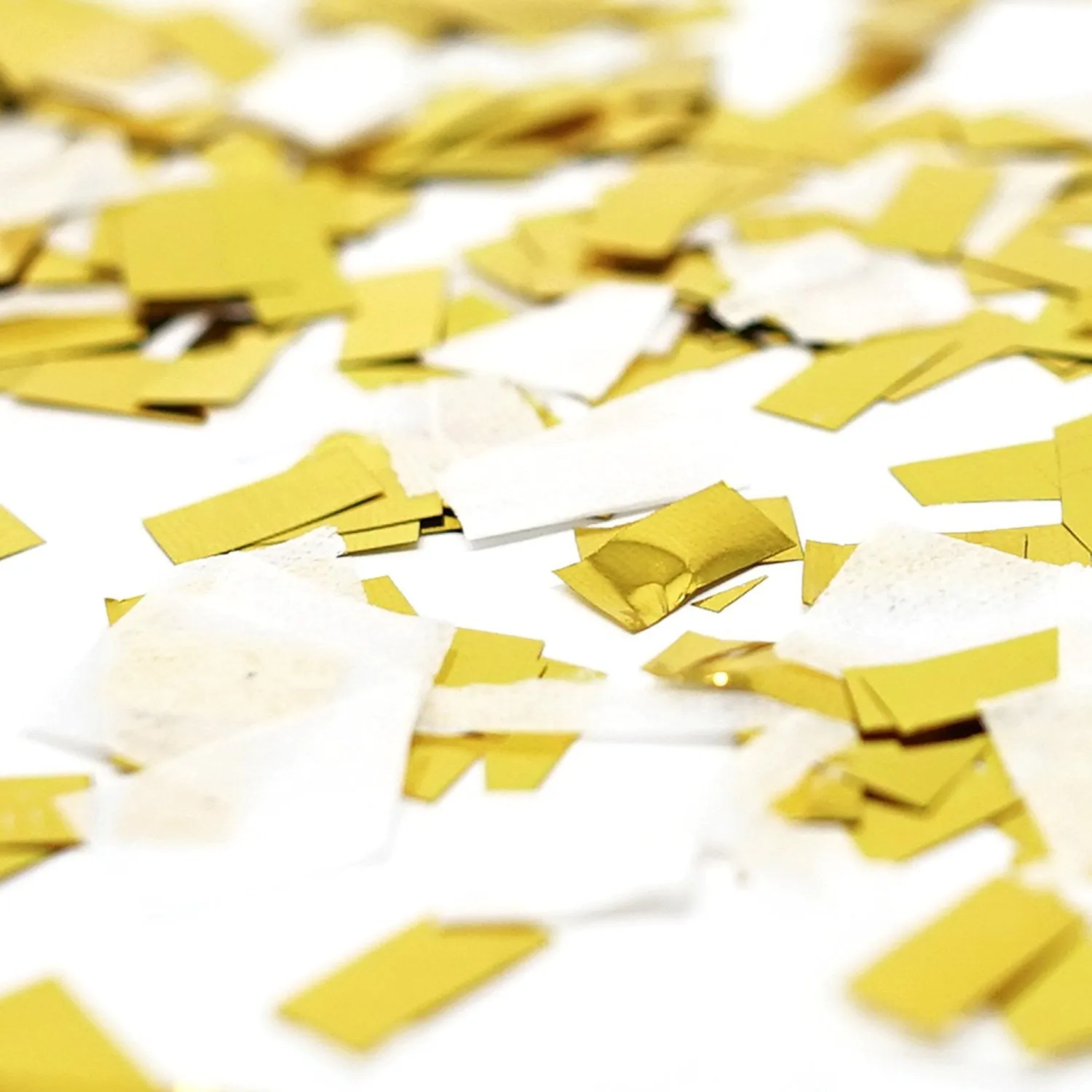 White Gold Foil Shredded Confetti Paper Glitter Party Decoration