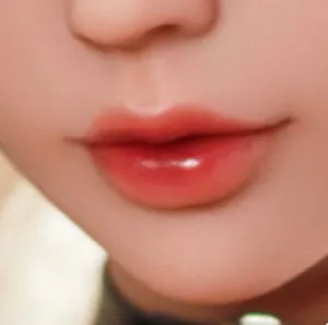 YL  Lip Option - Gloss
